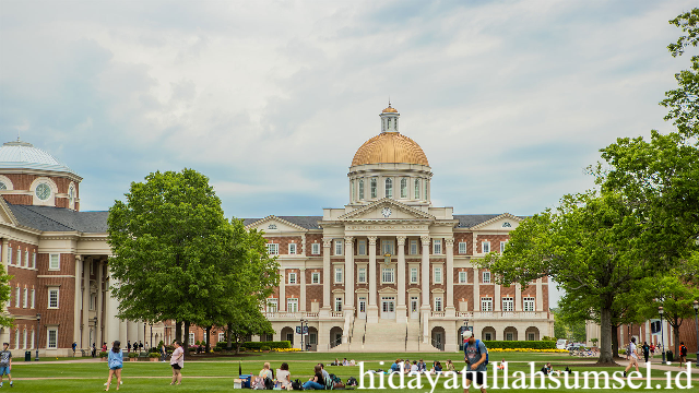 Pusat Pendidikan Global dan Inovasi: Kampus Newport University